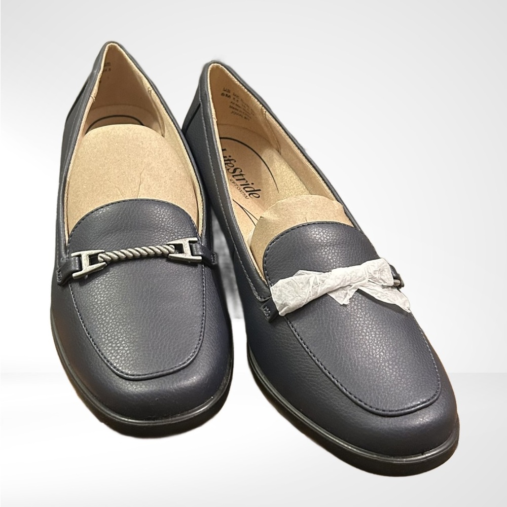 Life Stride Jovial Bit Wedge Loafer. Size 8m; Black; Extra Arch Support NIB